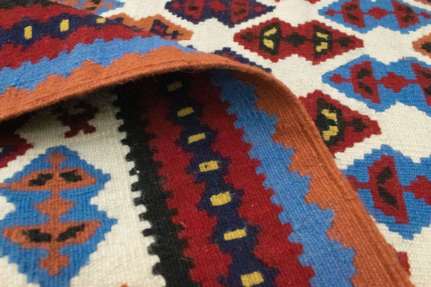 Kilim antigo Tapete 221x114cm