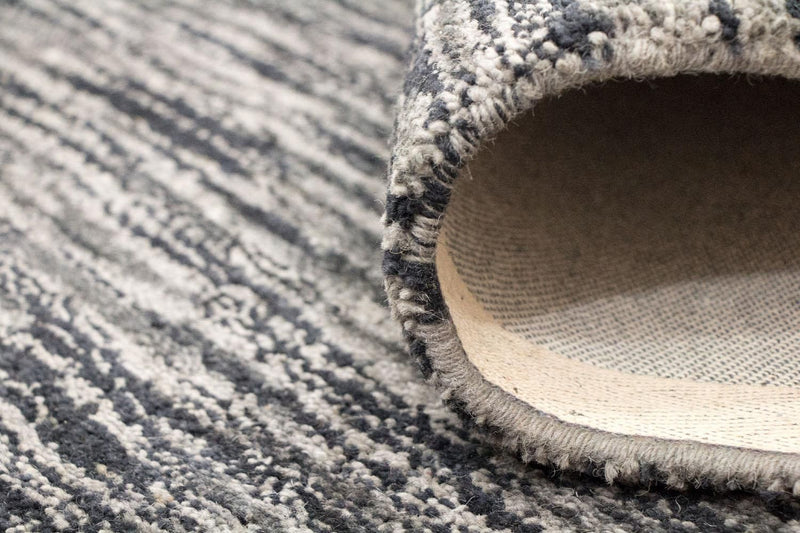 Tapete de lã - 240 x 155 cm - preto