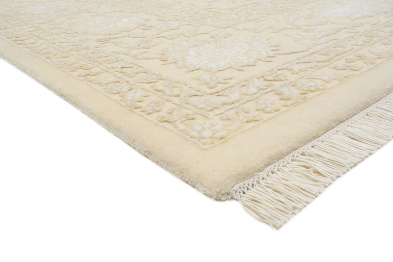 Tapete Oriental praça  - 253 x 251 cm - bege claro