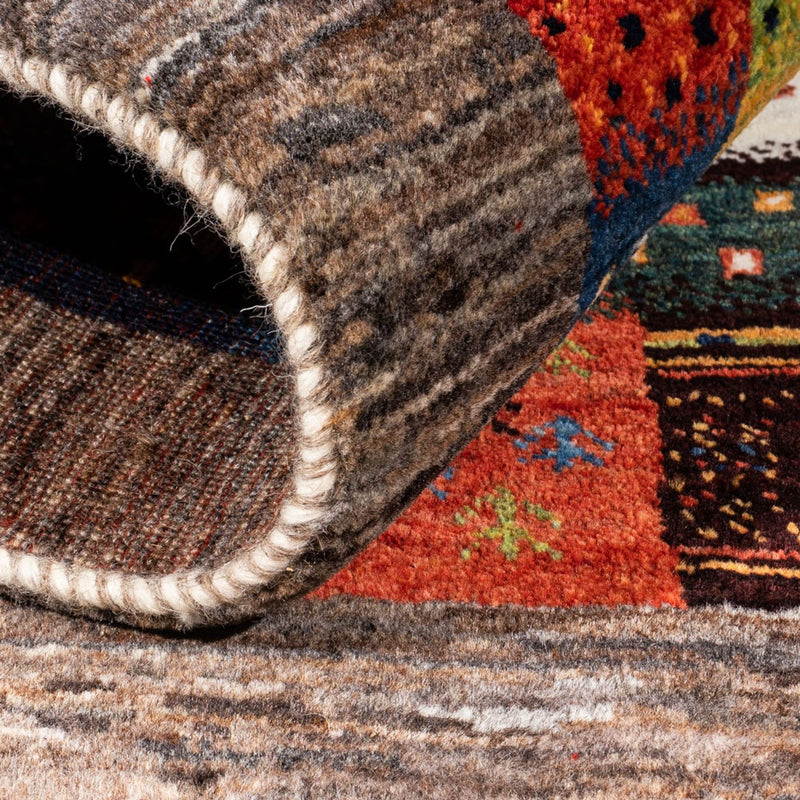 Tapete Gabbeh - Loribaft Persa - Real - 106 x 81 cm - multicolorido