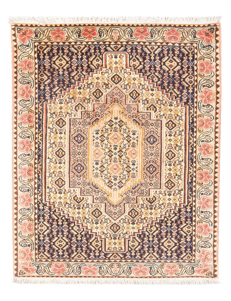 Tapete Persa - Clássico - 104 x 73 cm - bege