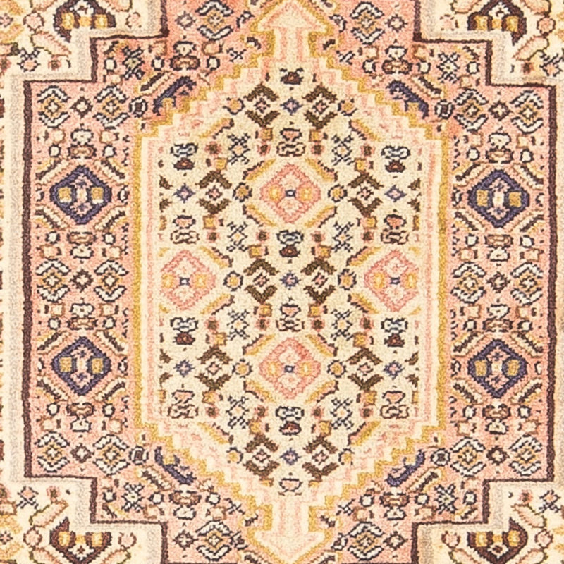 Tapete Persa - Clássico - 104 x 73 cm - bege
